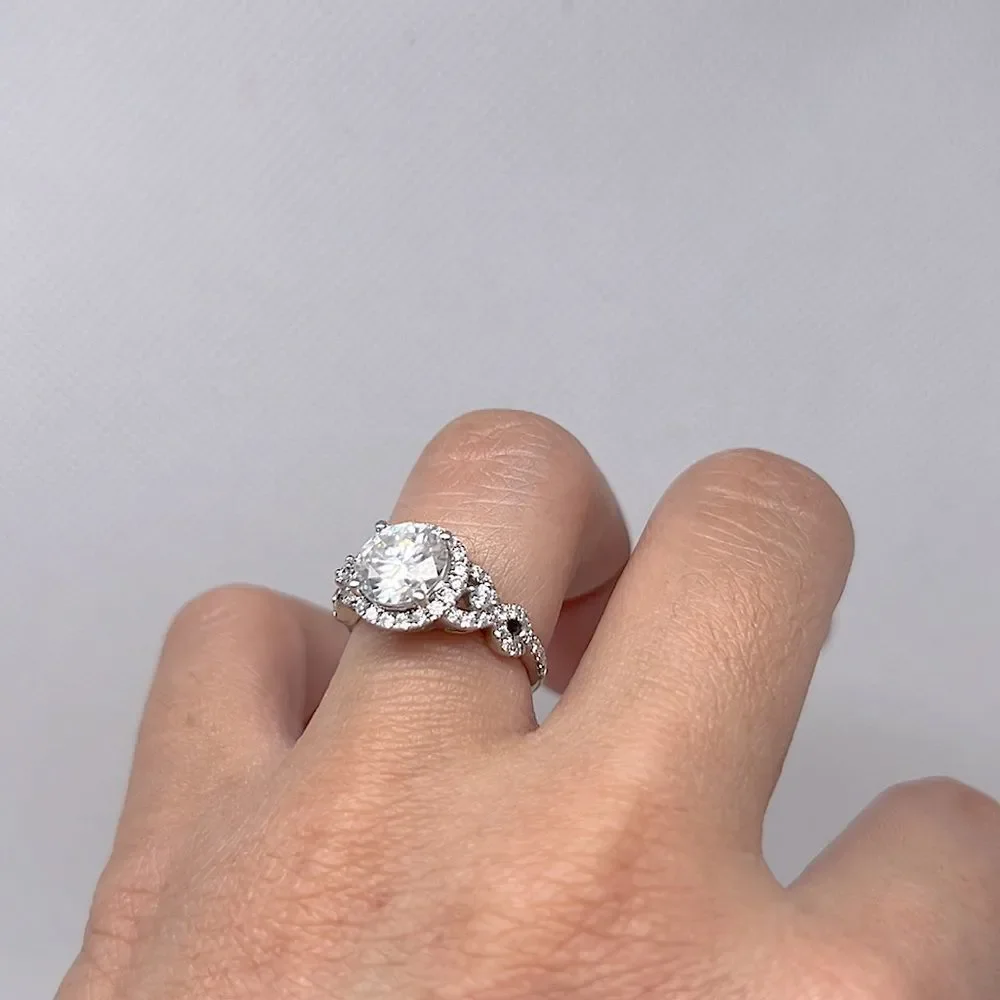 14kt 2.5ct tw round brilliant twist halo engagement ring